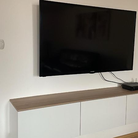 Bt Lux Apartment 2 Skopje Esterno foto